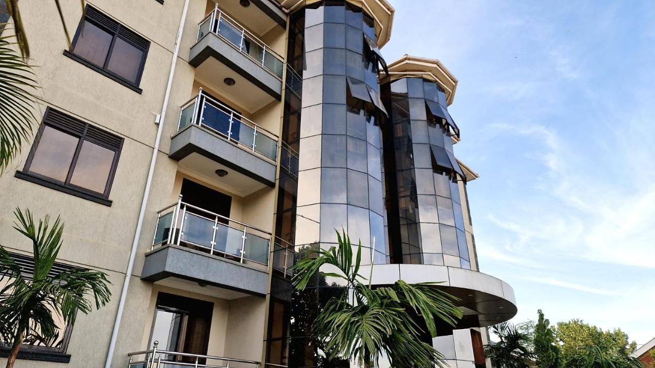 Eric Wilkins Apartments Lubowa Esterno foto