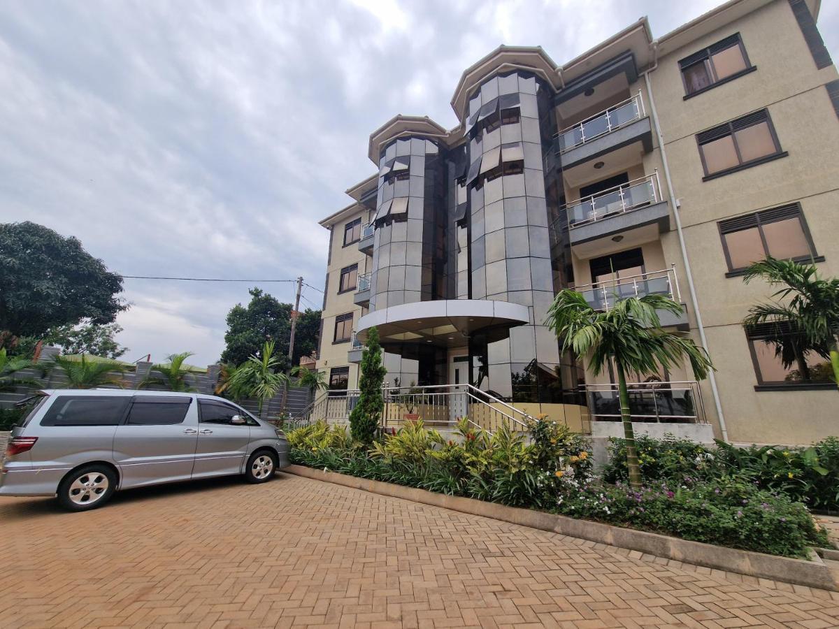 Eric Wilkins Apartments Lubowa Esterno foto