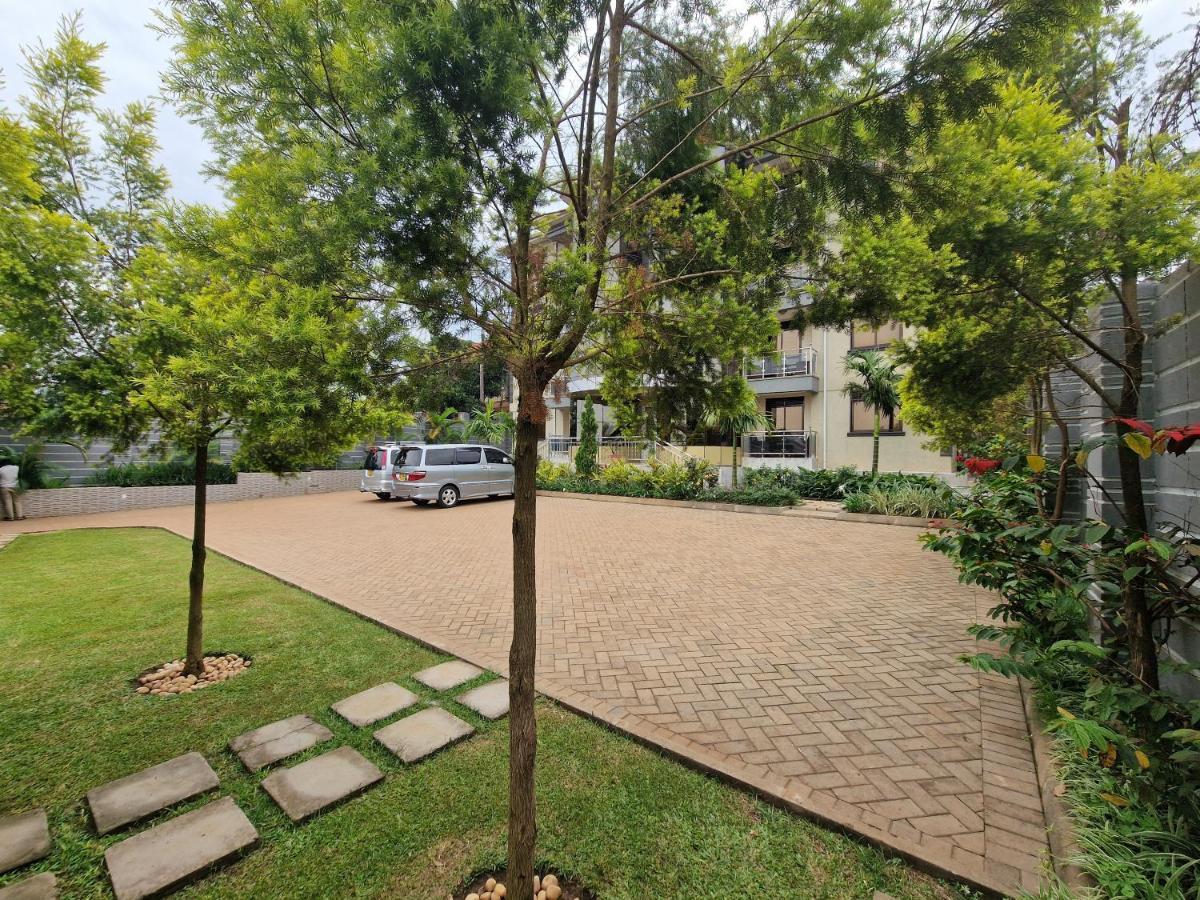 Eric Wilkins Apartments Lubowa Esterno foto