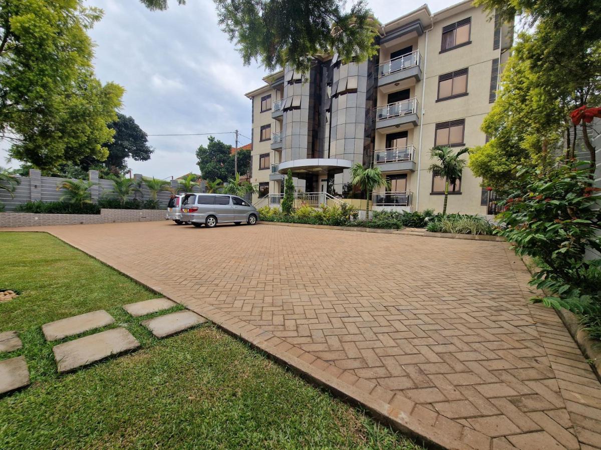 Eric Wilkins Apartments Lubowa Esterno foto