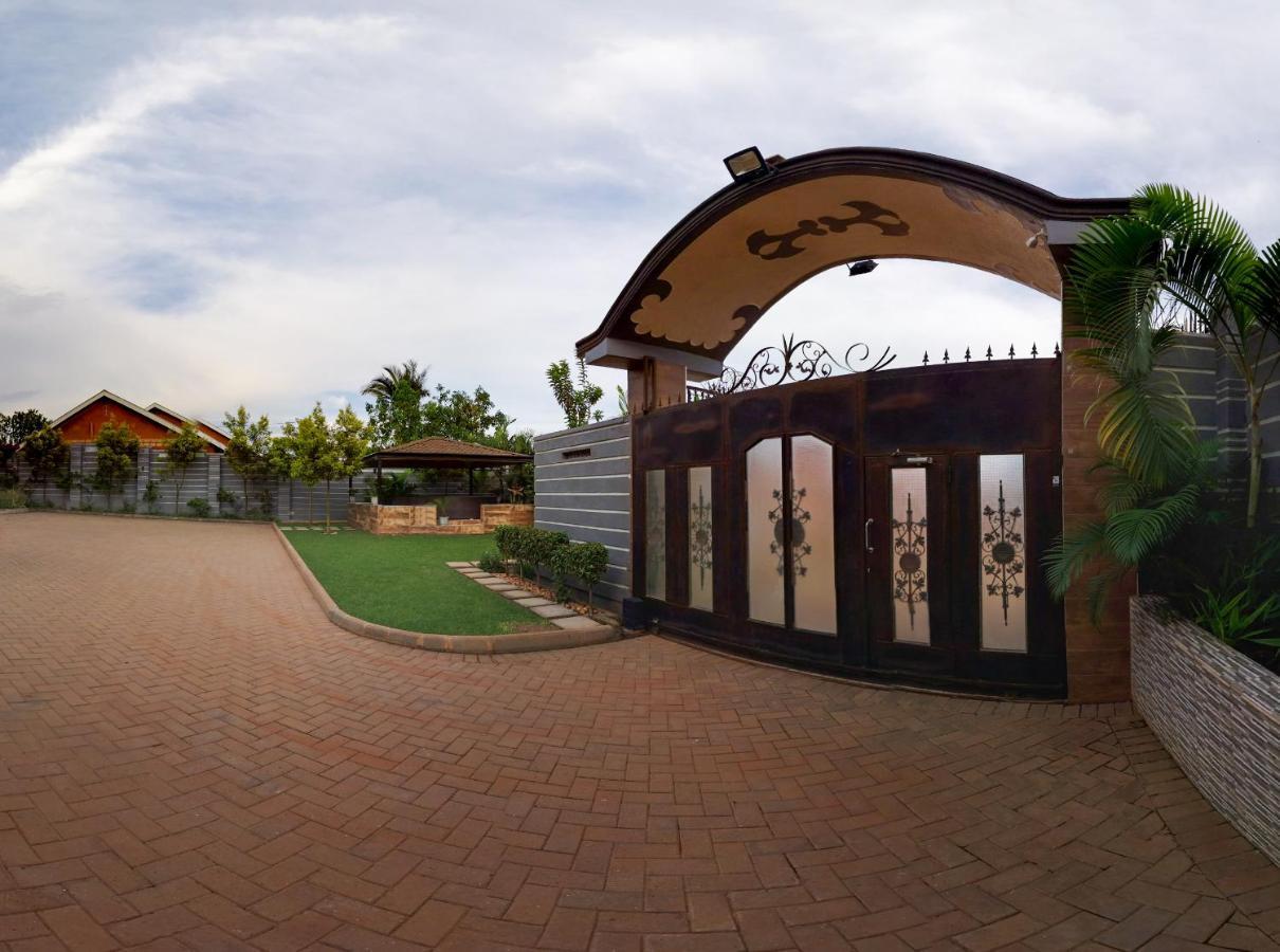 Eric Wilkins Apartments Lubowa Esterno foto