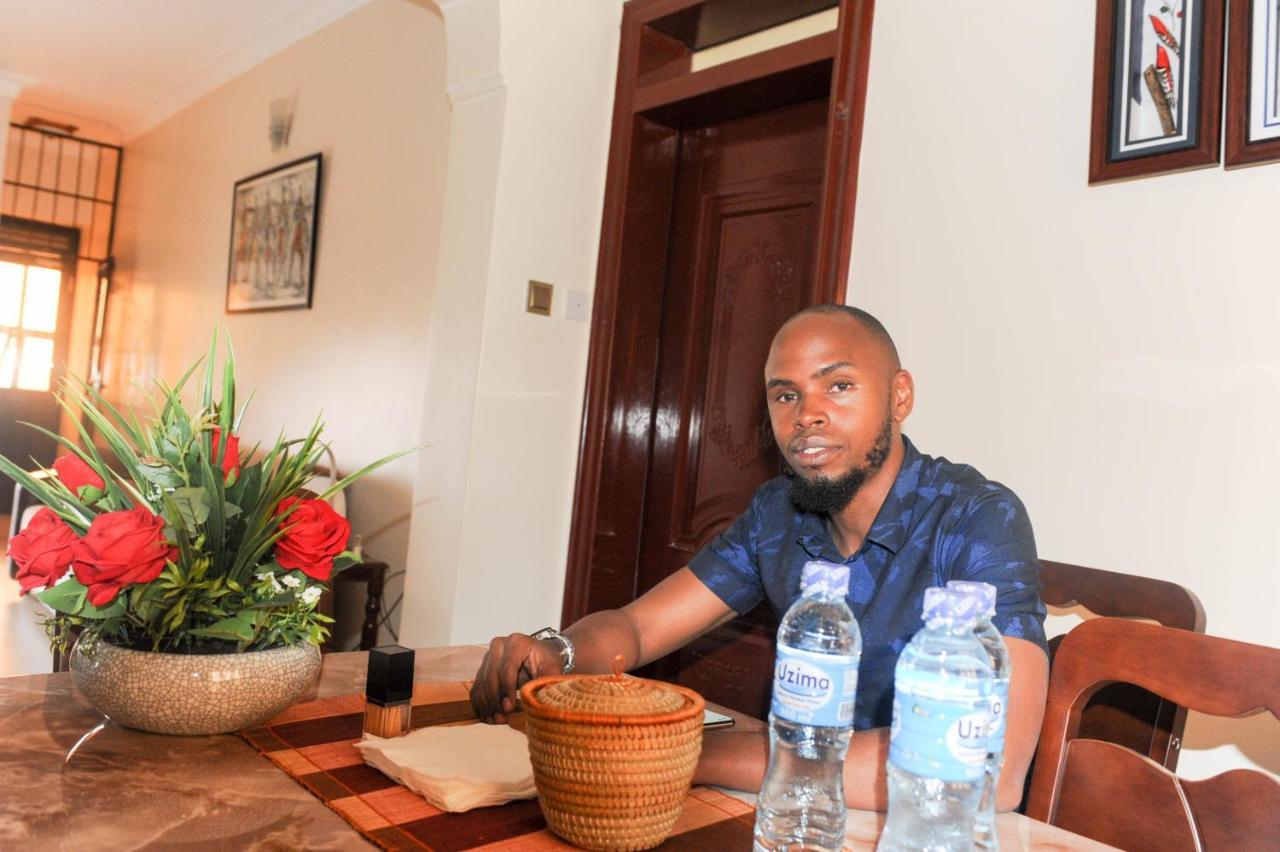 Eric Wilkins Apartments Lubowa Esterno foto